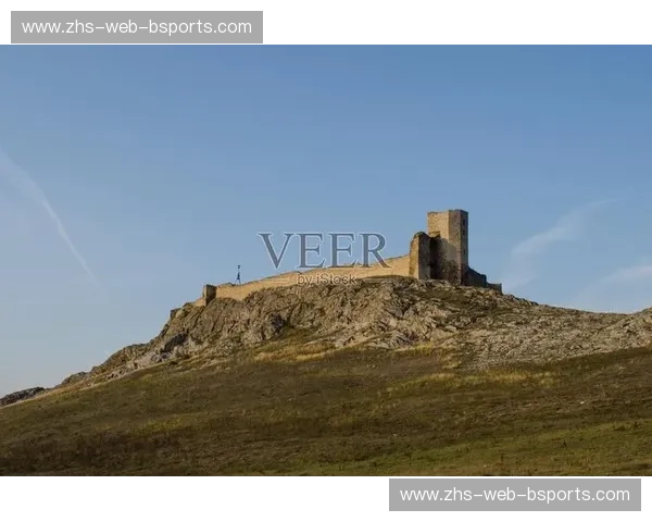 蔚蓝海岸的低语：希腊与罗马尼亚，两大文明的交织与碰撞